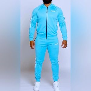 Baby blue tracksuit size medium fitted